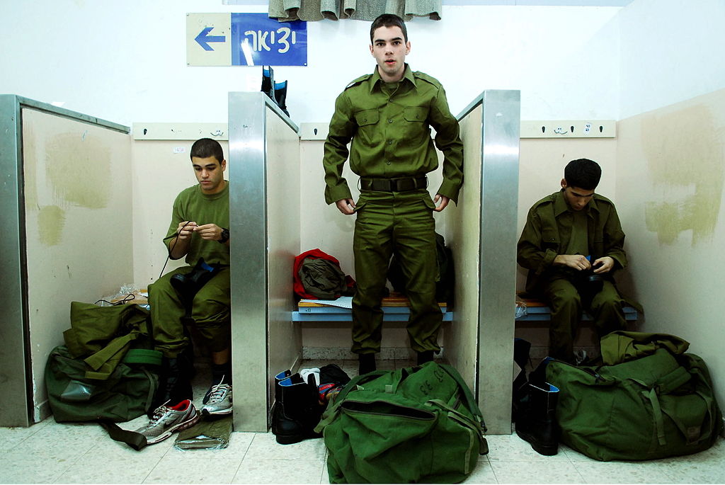 חיילים ביום גיוסם לצה"ל. צילום: דובר צה"ל