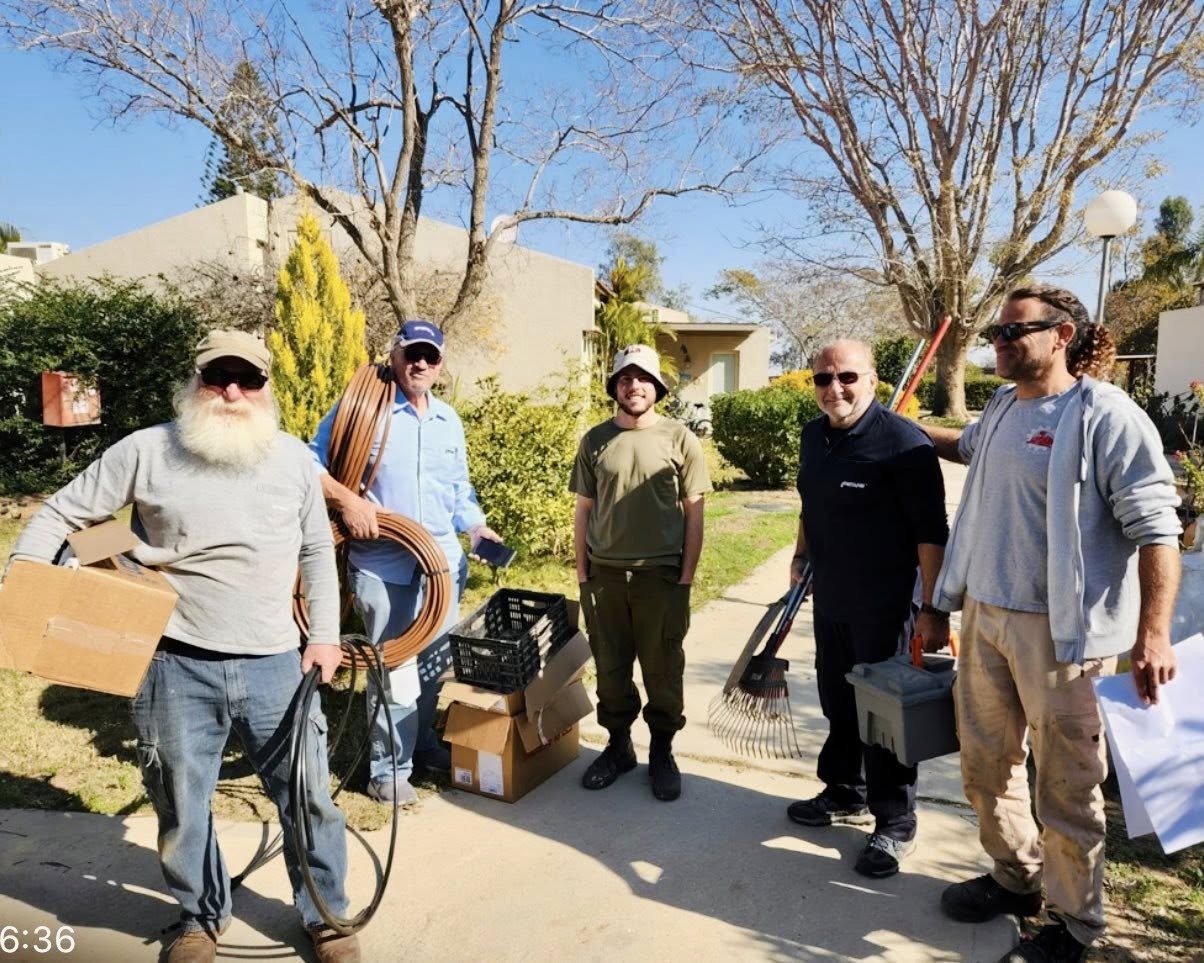מתנדבים בקיבוצים 