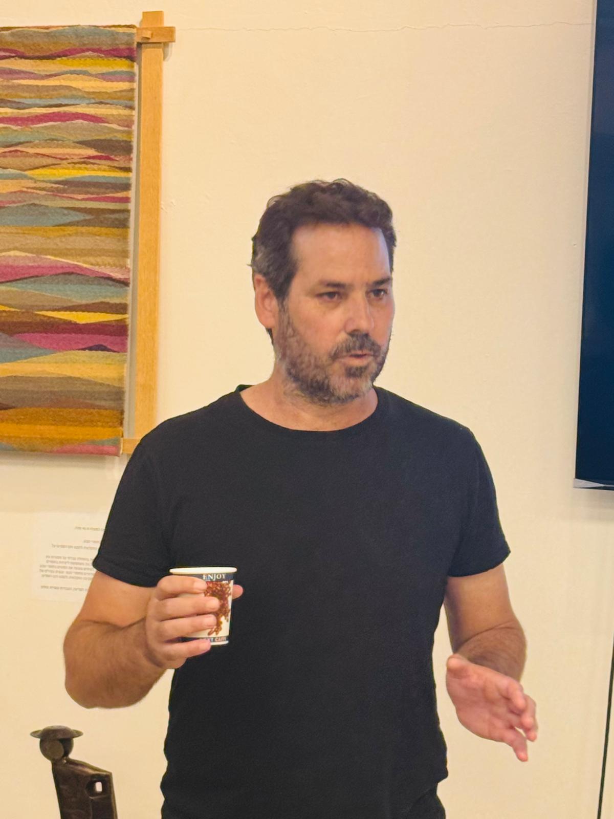 מיכאל, מנהל שירותים ברמת יוחנן